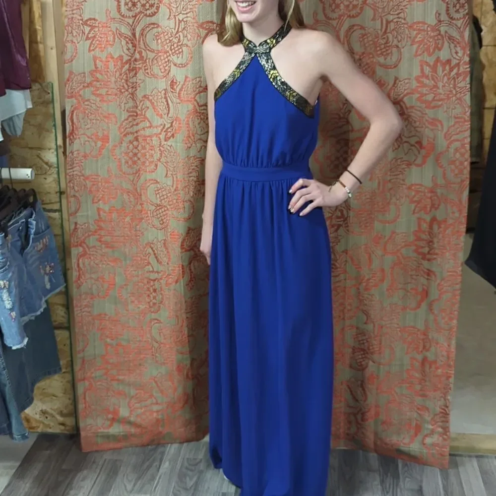 The clothing Co. formal/prom dress floor length‎ halter top beaded royal blue
